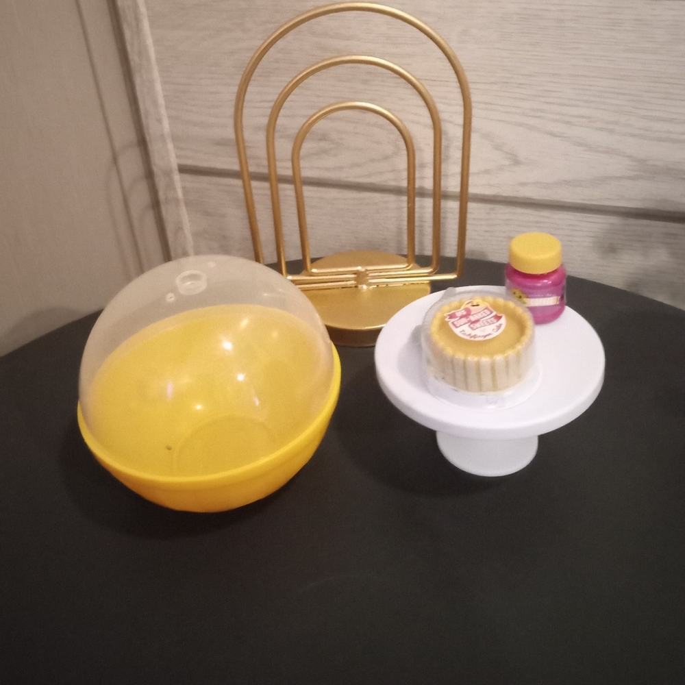 Brand New Mini Verse Bakery Set